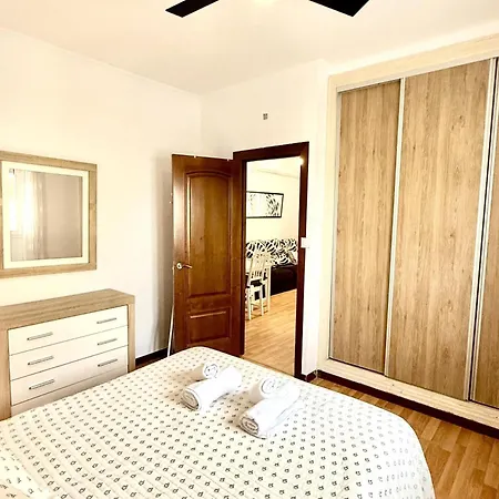 3 Hermanos By Staycare * Rota