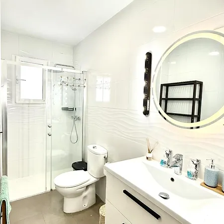 3 Hermanos By Staycare Apartment Rota